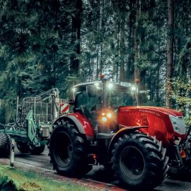 Model X7.624 o výkonu 240 koní mezi finalisty na ocenění Tractor of the Year 2025 v nové kategorii MidPower